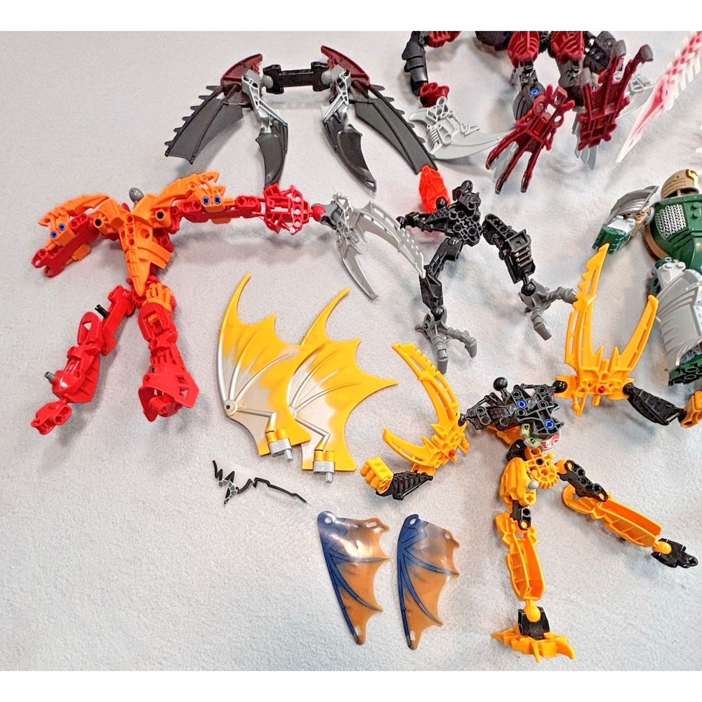 LEGO Bionicle Lot - 2000s Figures / Parts / Accessories - Used As-Is 13lbs - Picture 2 of 16